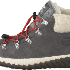 Sorel Youth Out N About Conquest Quarry